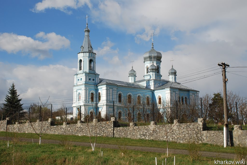 Краснокутск, Архангело-Михайловский храм
