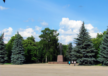 Новая Водолага, Памятник В.И. Ленину