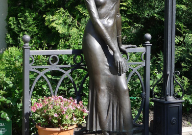 Памятник Анне Ахматовой (Харьков)