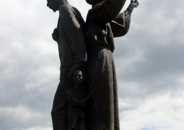 Мемориальный комплекс памяти жертв голодомора на Украине (Харьков)