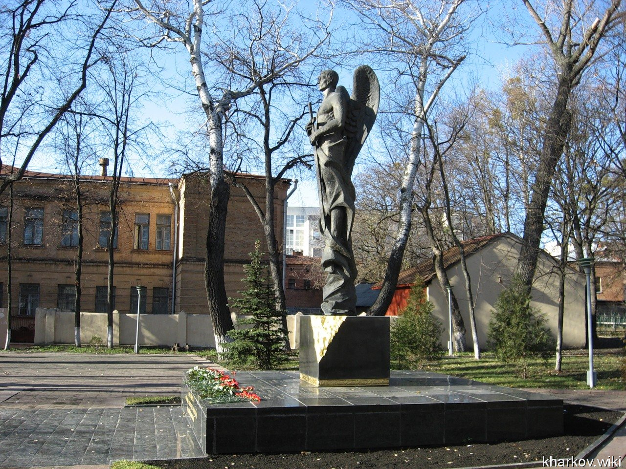 Памятник милиционерам, погибшим в борьбе с преступностью