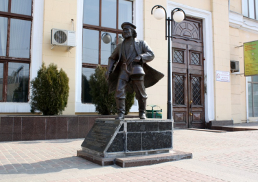 Памятник отцу Федору (Харьков)