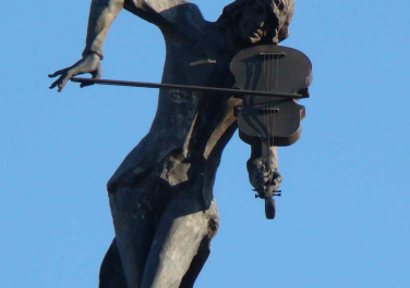 Скрипач на крыше (Харьков)