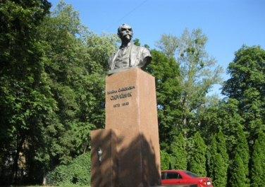 Памятник Николаю Скрипнику (Харьков)