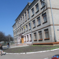 Средняя Школа № 102, ул. Киргизская, д.3