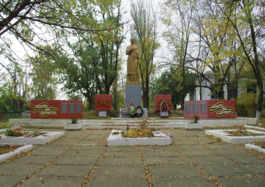 Первомайский, мемориал Никто не забыт, ничто не забыто, Современные