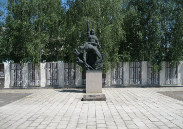 Барвенково, памятник неизвестному солдату, История