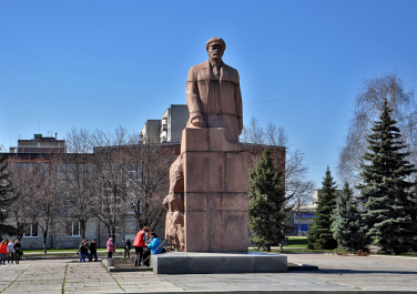 Лозовая, памятник В.И. Ленину