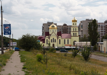 Лозовая, Петро-Павловский храм